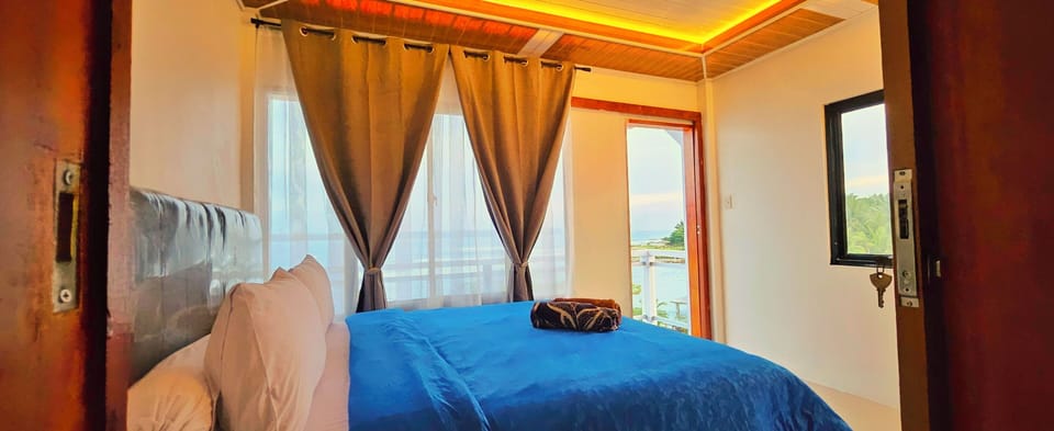 Economy Apartment, 2 Bedrooms, Non Smoking, Kitchen | Egyptian cotton sheets, premium bedding, desk, laptop workspace