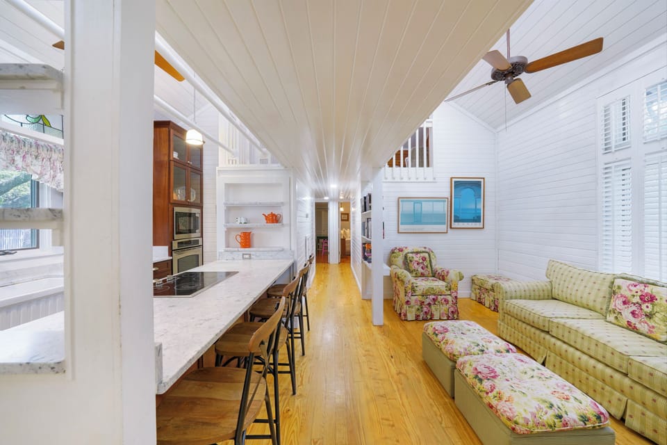 OPEN LIVING AREA AND KITCHEN