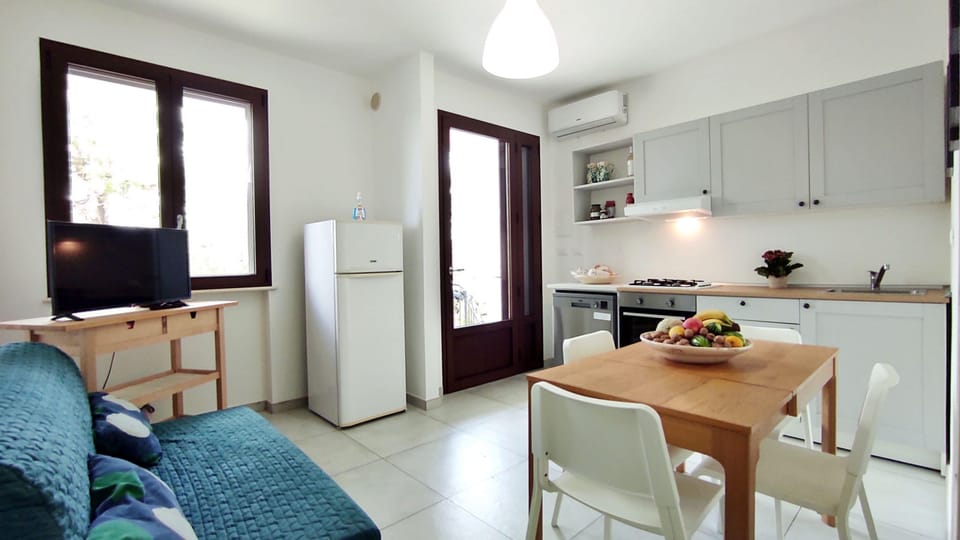 House, Smoking | 2 bedrooms