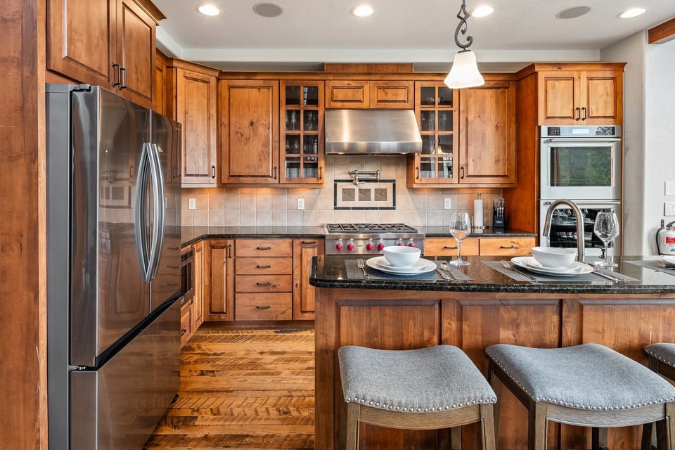 Fully Equipped Chef's Kitchen
