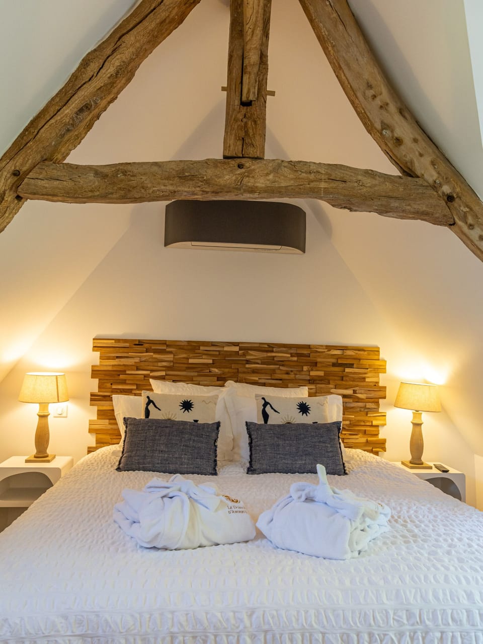 Duplex, Private Bathroom, Garden View (La Pomme de Pin) | 1 bedroom, blackout drapes, iron/ironing board, free WiFi