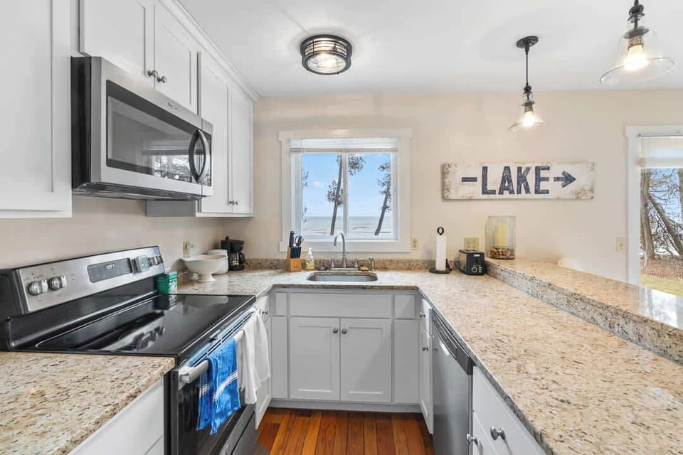 Ample counter space
