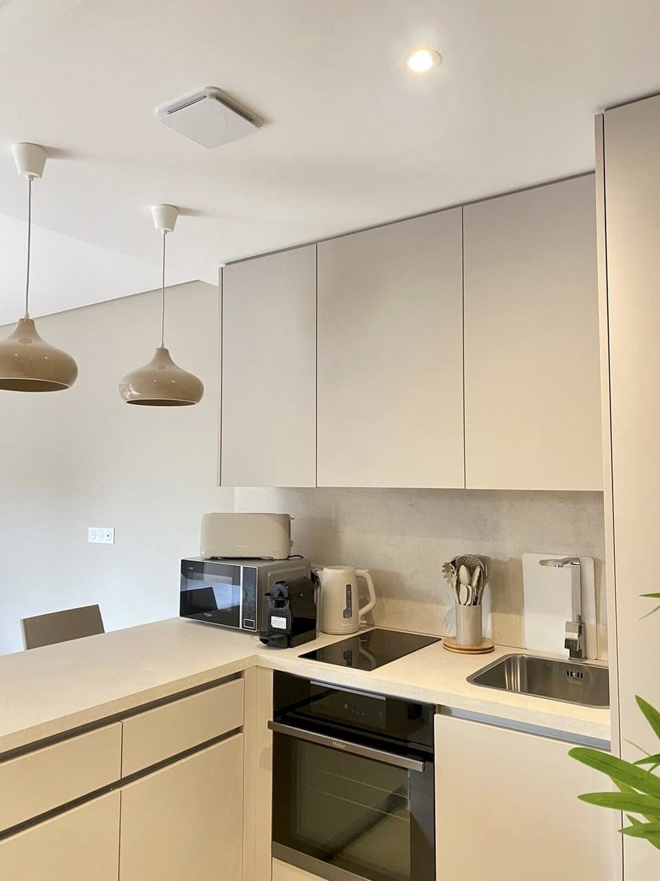 Kitchen (1)