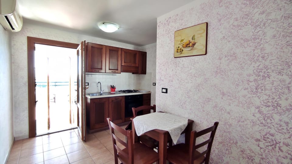 House, Smoking | 1 bedroom