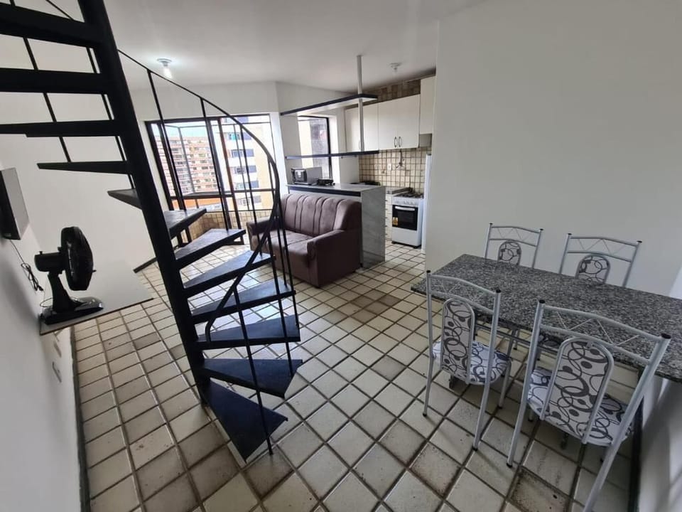 Basic Apartment | Dining room