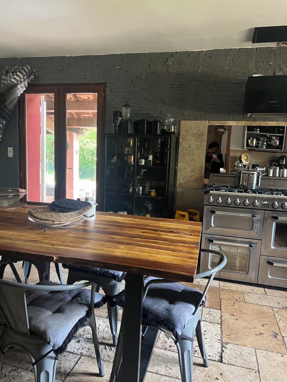 Private kitchen