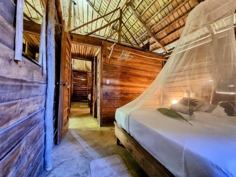 Bungalow, 2 Bedrooms, Kitchen, Garden View | Free WiFi, bed sheets