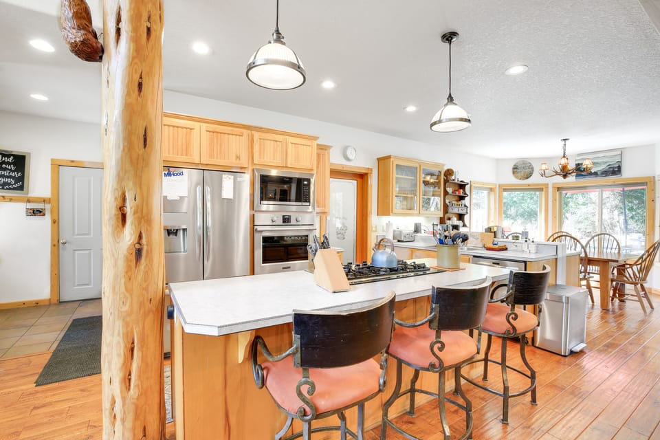 Kitchen | 1st Floor | Cooking Basics | Breakfast Bar | Spices