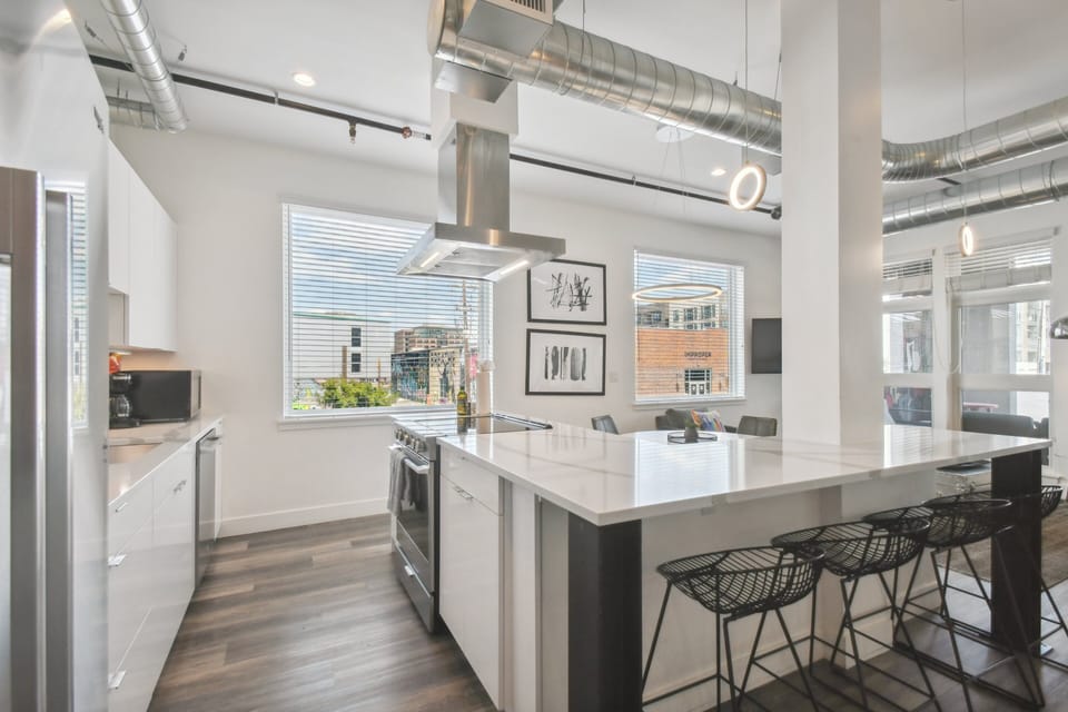 Condo, Multiple Beds, Patio, City View ((R01) 3198 Blake St. Unit 201) | Private kitchen | Fridge, microwave, oven, stovetop