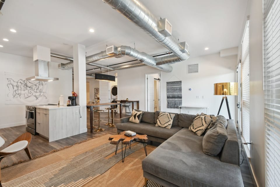 Condo, Multiple Beds, Patio, City View ((R04) 3198 Blake St. Unit 207) | Living area | TV