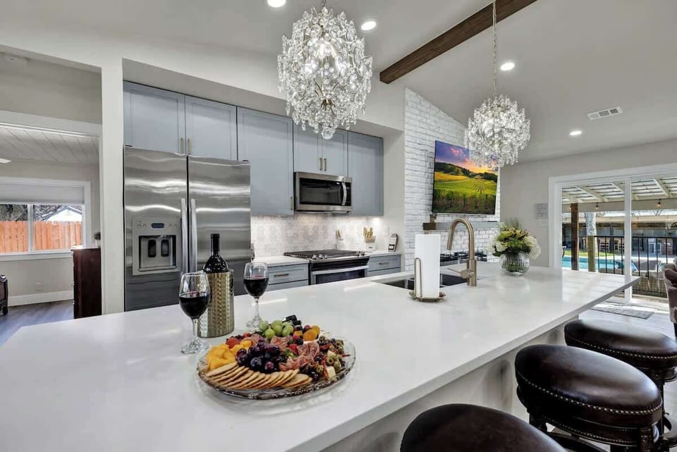 House, Multiple Beds, Pool Access, City View (601 Bluebonnet St) | Private kitchen | Coffee/tea maker