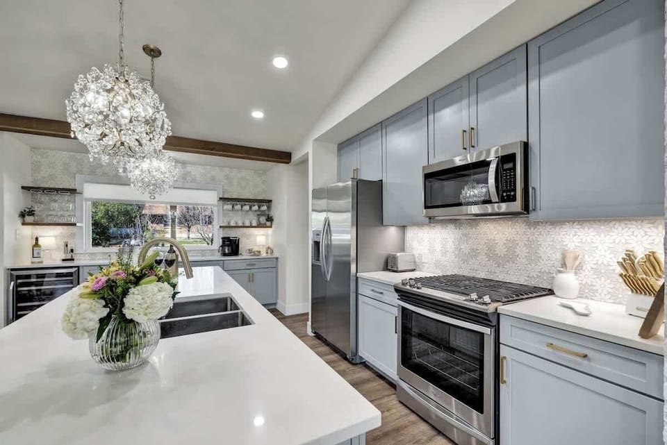 House, Multiple Beds, Pool Access, City View (601 Bluebonnet St) | Private kitchen | Coffee/tea maker