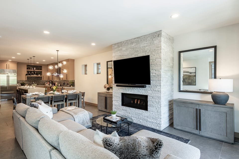 Luxury home in Kings Crown