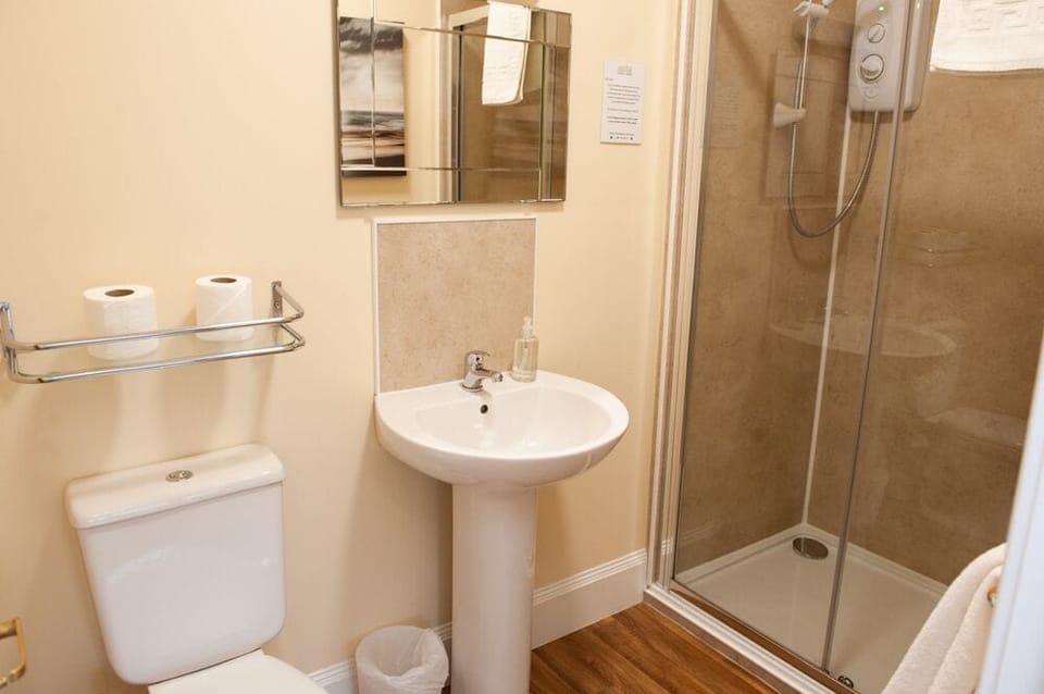 Alban & Abbey House Bed and Breakfast in Inverness