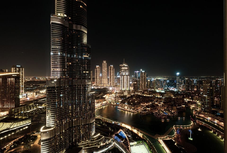 Burj Khalifa & Fountain view from your living space
