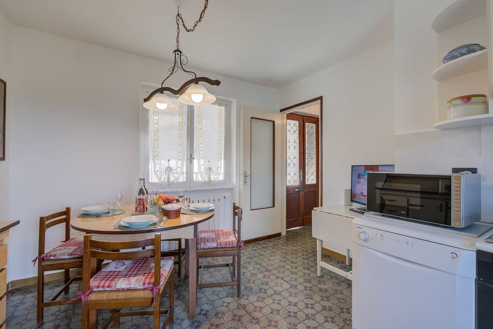 Kitchen and dining area