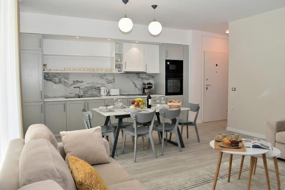 Kitchen and dining area