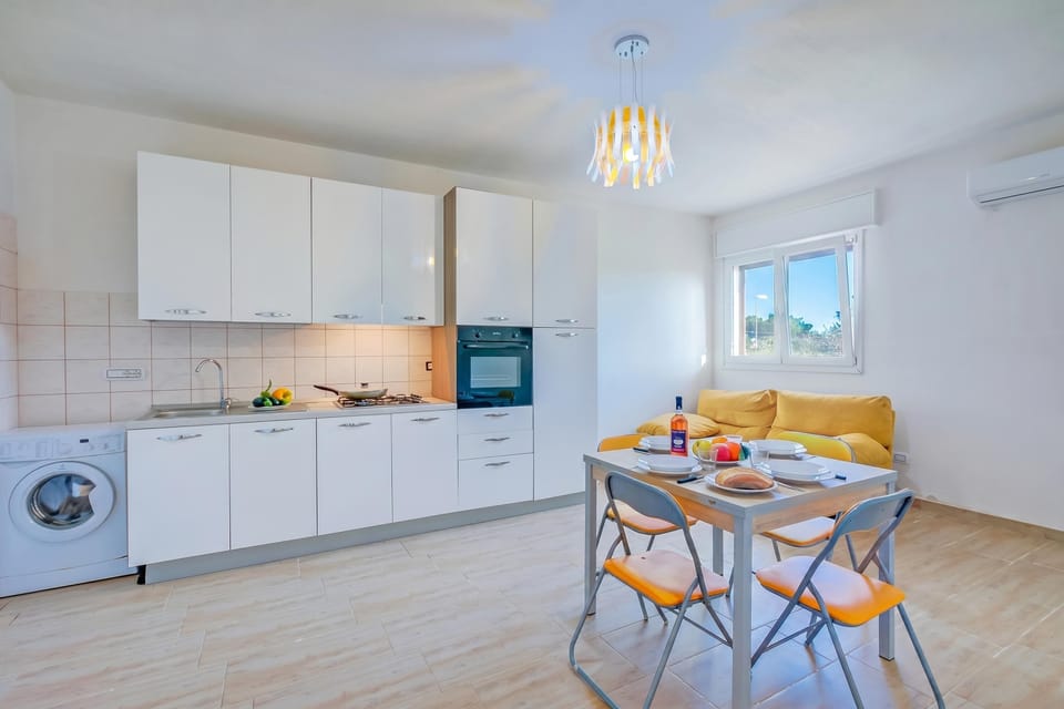 Kitchen and dining area