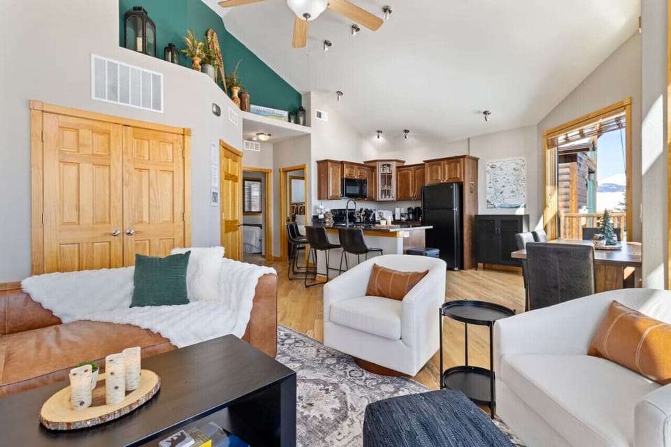 Open Living Area