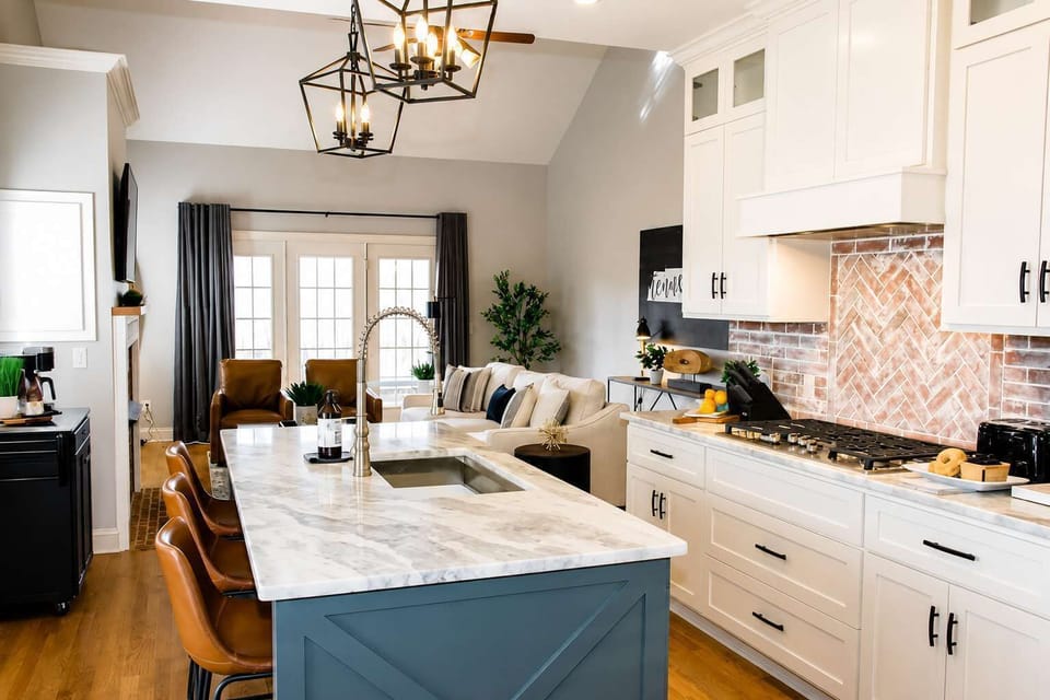 Open-concept layout that connects the kitchen and living room, creating a spacious and welcoming environment!