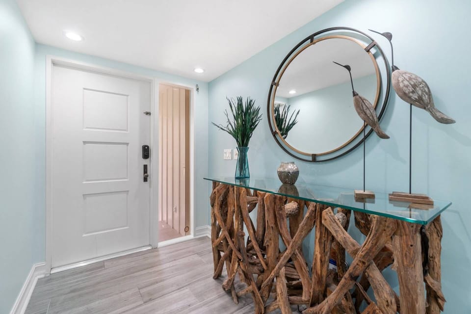 Step inside and the let the serene seaside vibes sweep you away on an amazing vacation.