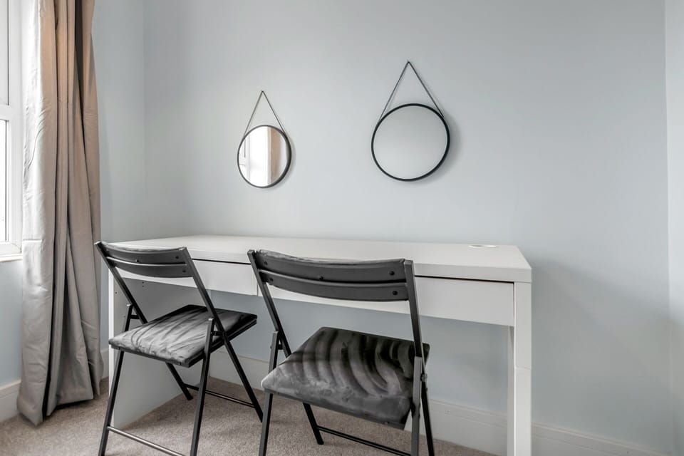 Experience a seamless blend of comfort and functionality as you redefine remote work. Welcome to your new office away from home.