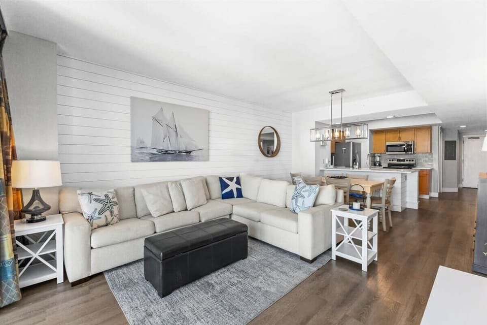 Clean Condo!