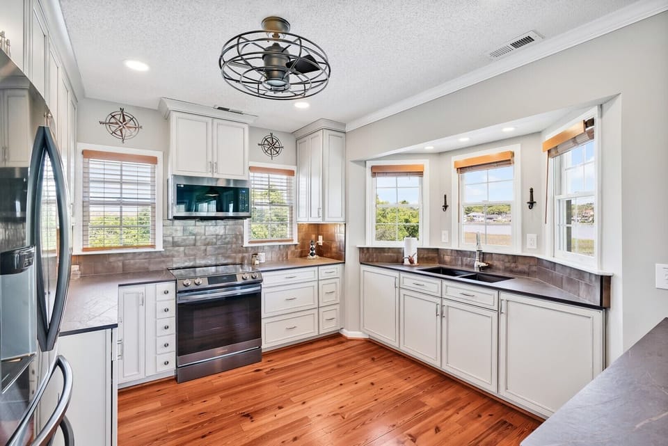 Kitchen
CG 5.14.24