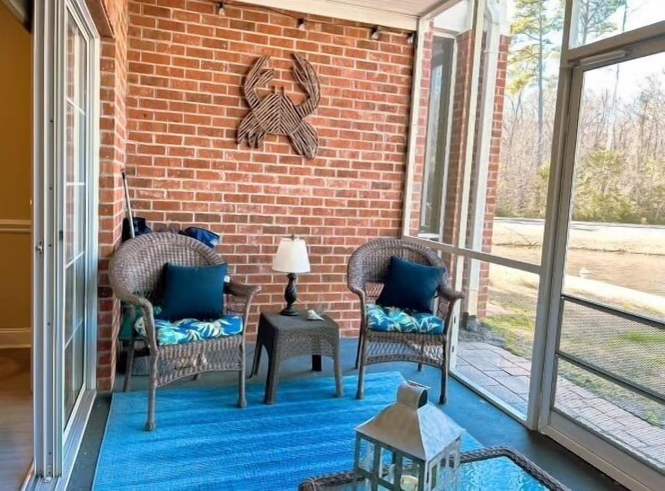 Screened Patio