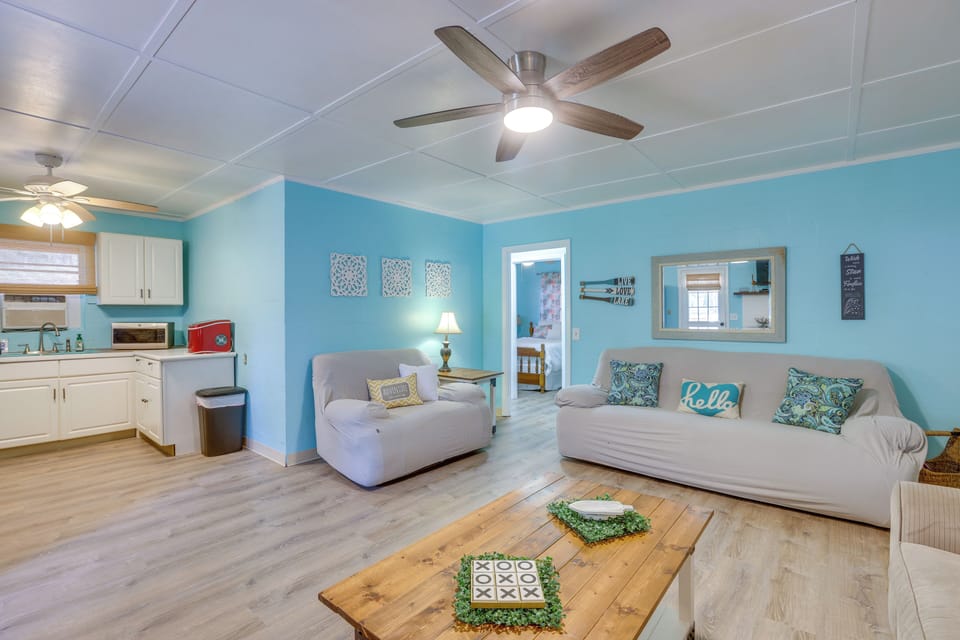 House (2 Bedrooms) | Interior