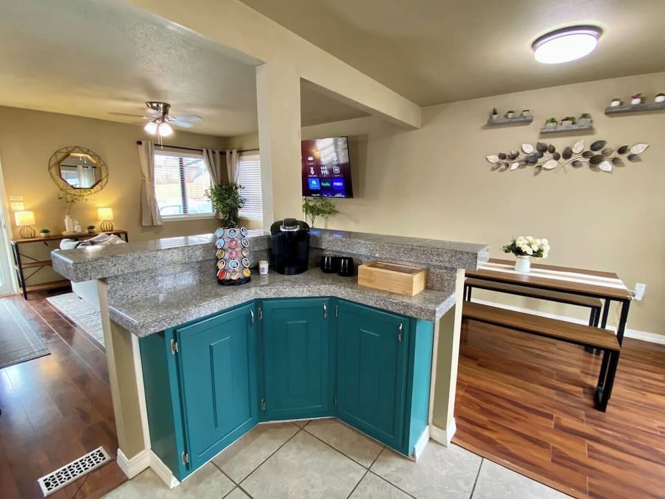 Kitchen island