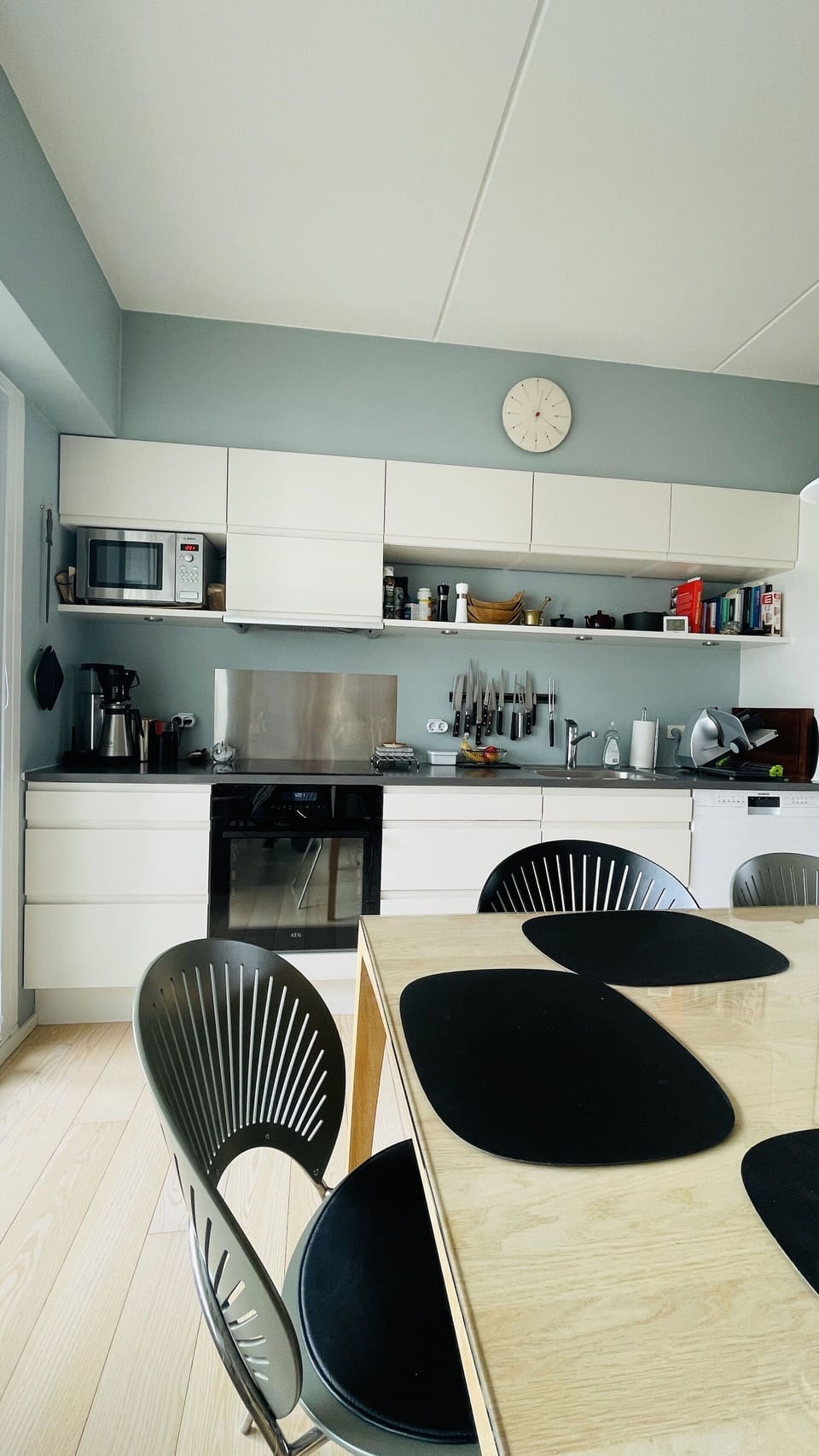 Dining Room, Kitchen