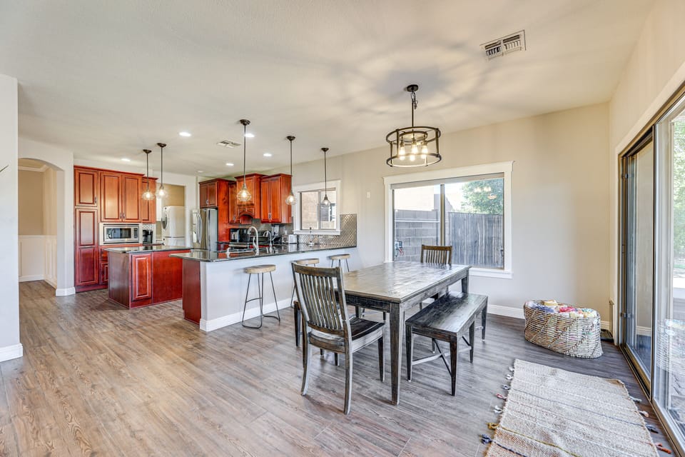 Dining Area | 1st Floor | Breakfast Bar & Breakfast Table