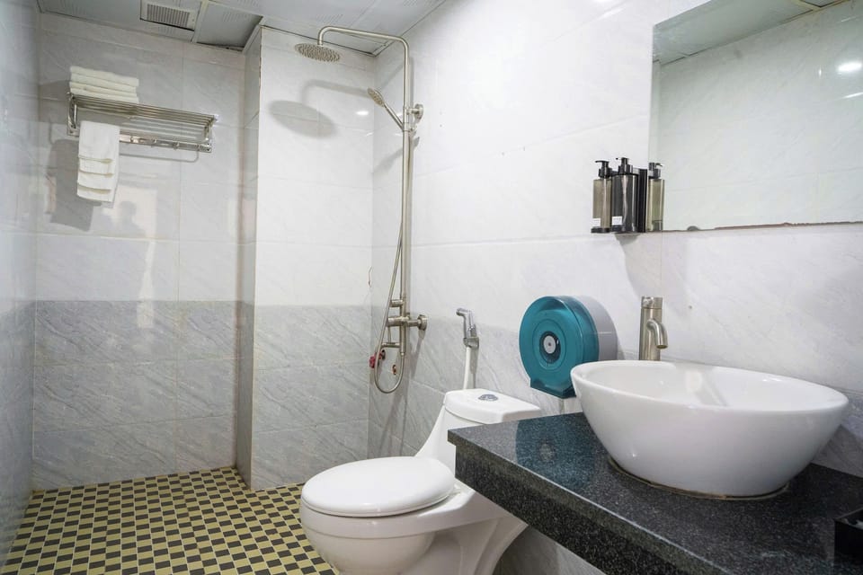 Shower, rainfall showerhead, hair dryer, slippers