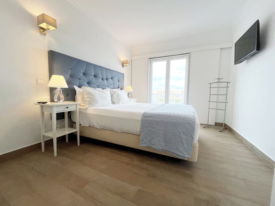 Superior Suite | Minibar, free WiFi