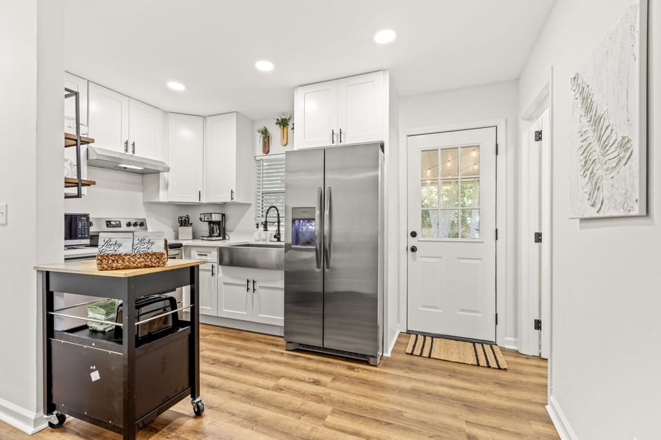 Fully stocked kitchen where you can enjoy Tallahassee favorite Lucky Goat Coffee