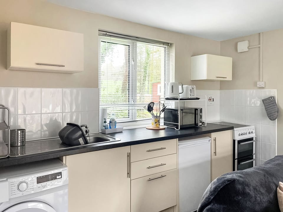 Kitchen/living room | Beachside, Llansteffan