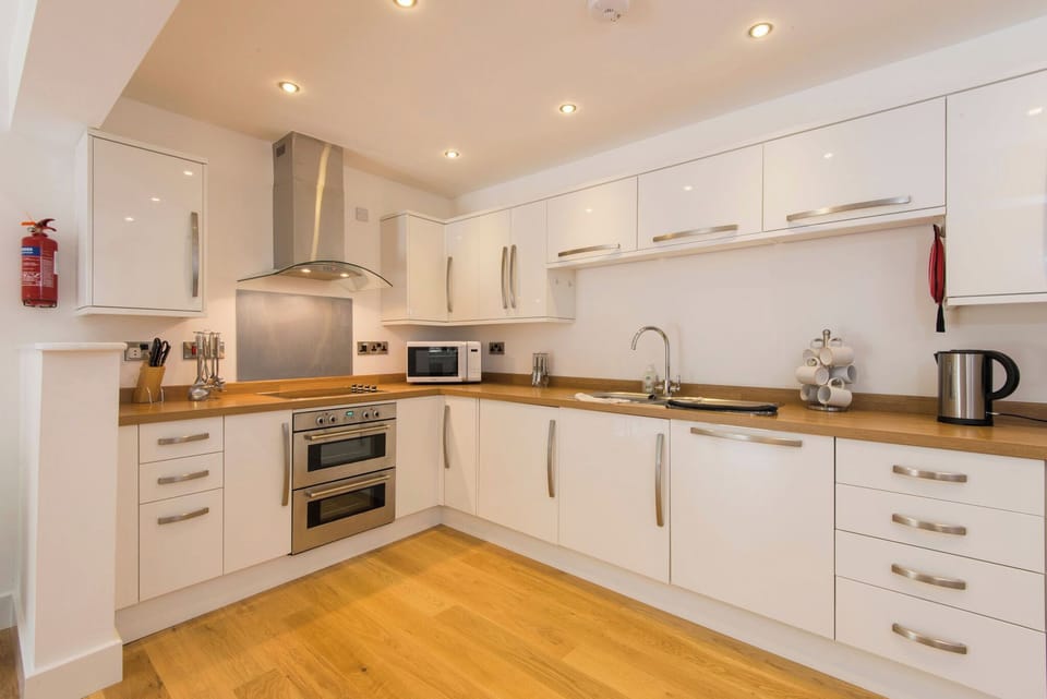 Kitchen area | Jubilee Cottage - Hallagenna Farm Properties, Bodmin Moor