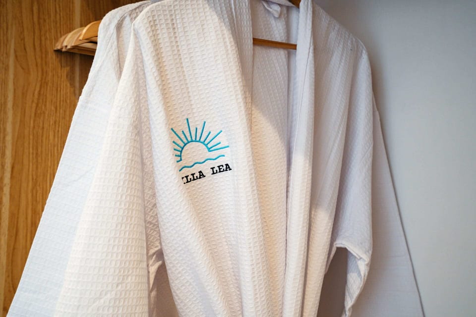 Basic Villa | Bathroom amenities | Hair dryer, bathrobes, towels, soap