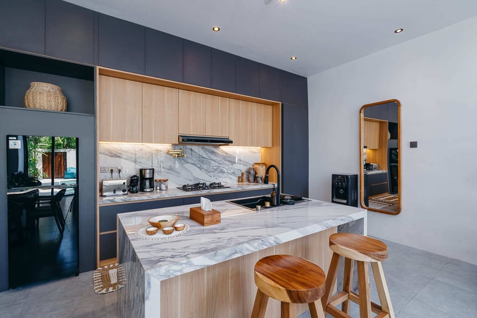 Basic Villa | Private kitchen | Fridge, microwave, stovetop, electric kettle