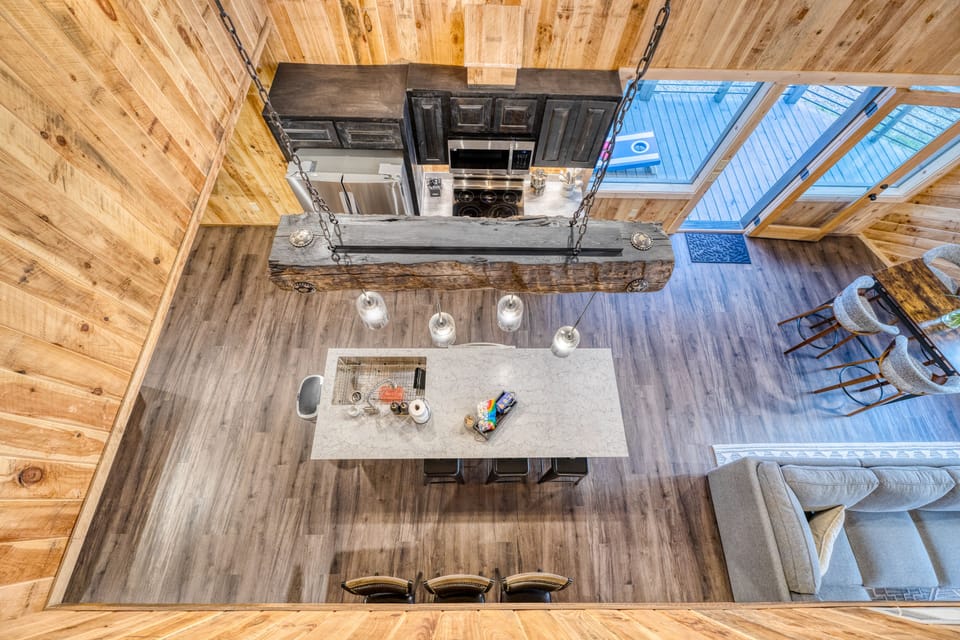 Gorgeous, rustic yet modern kitchen. Mountain View from the window. You will LOVE cooking in this kitchen, even on vacation!