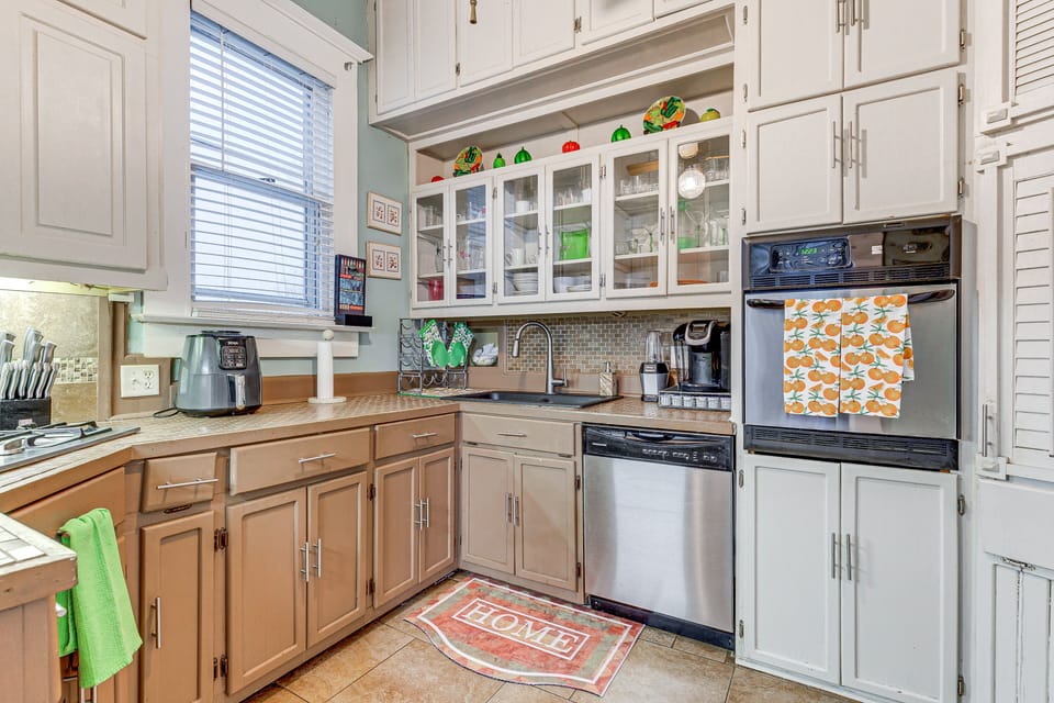 Kitchen | Cooking Basics | Coffee Maker | 1st Floor