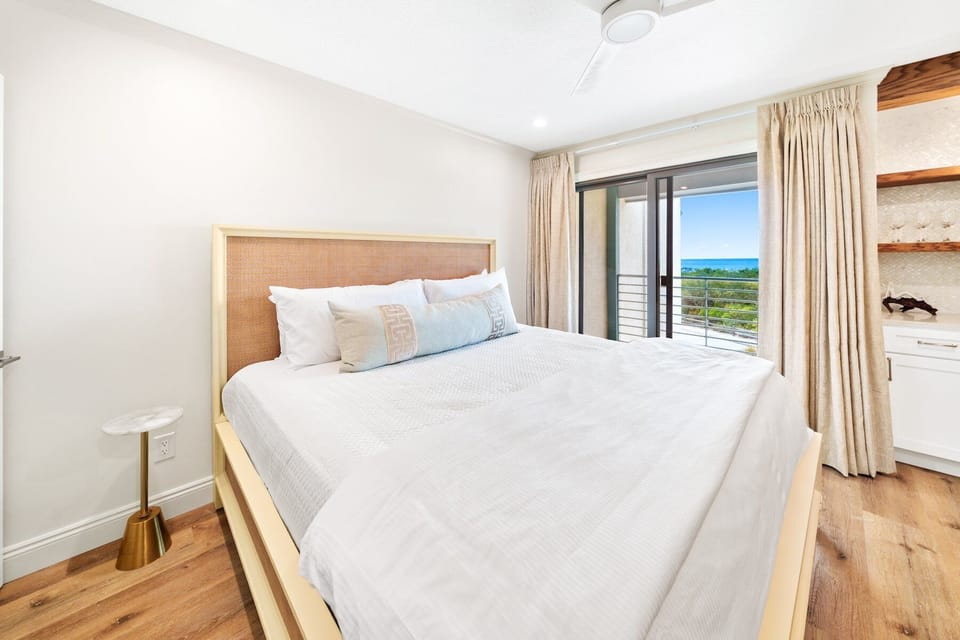 30A Hideaway | King Master Ensuite