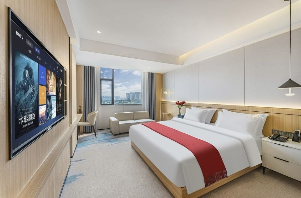 Standard Room | Iron/ironing board (on request), WiFi (free)