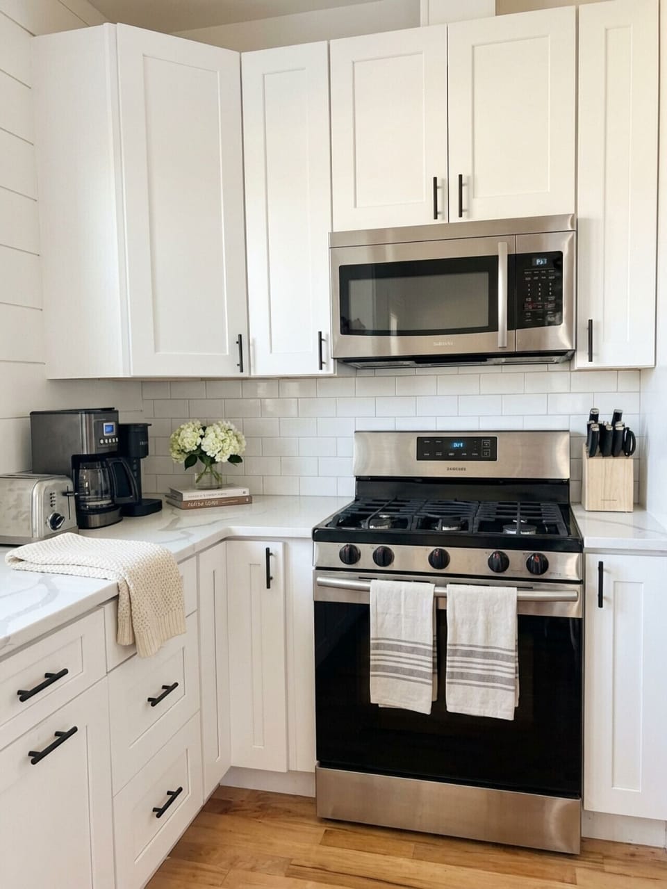 Samsung gas range with microwave and fully stocked cooking supplies -- everything you need to cook