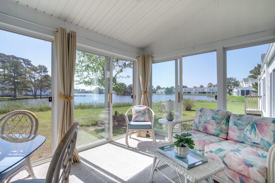 3-Season Porch | Mini-Split A/C Unit | 2-Story Townhome