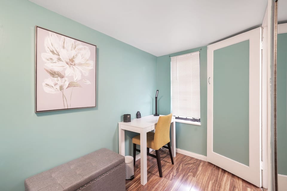 Desk and wi-fi available for your to be able to work or study. 