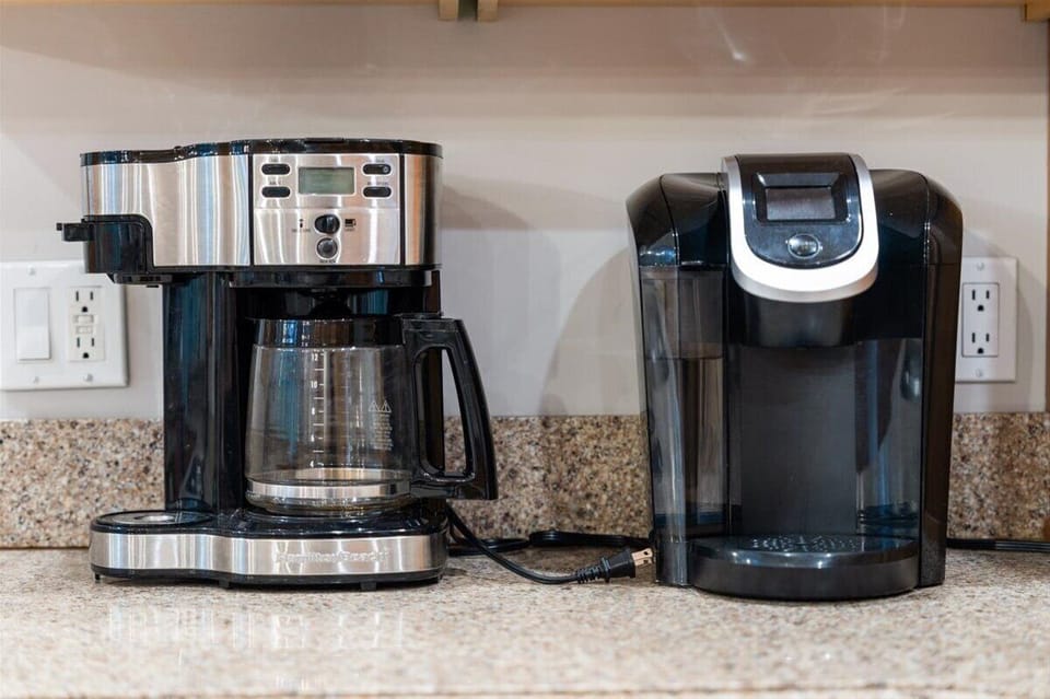 Make a quick cup from a pod, a full pot, or a cup of tea