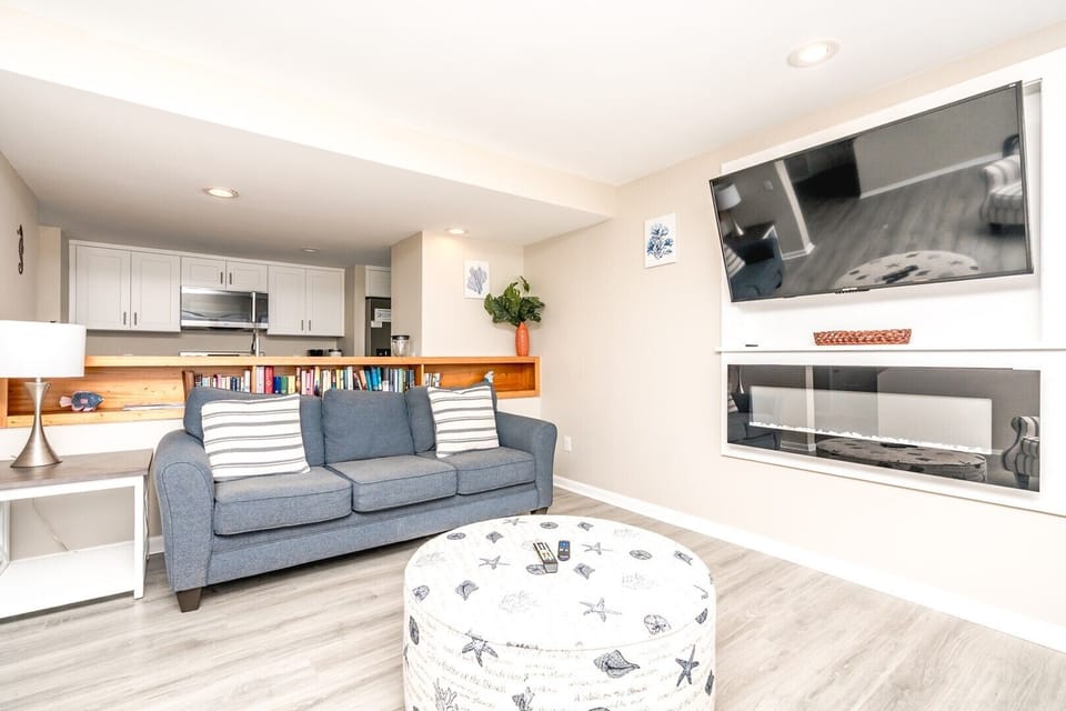 Living Area II