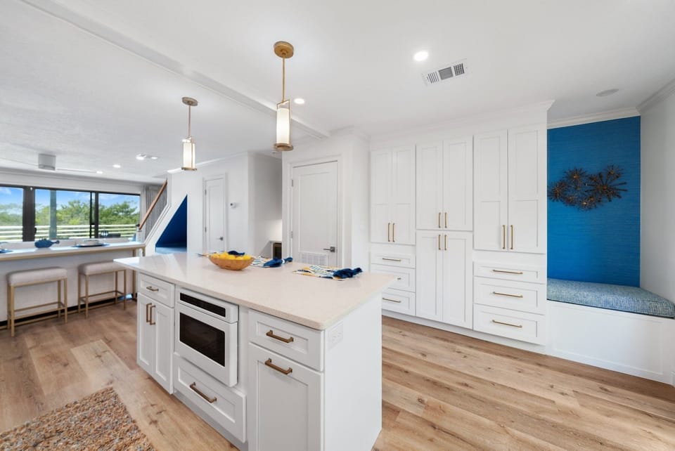 Townhome, 2 Bedrooms | Private kitchen | Coffee/tea maker, fridge, oven, toaster